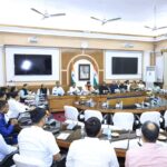 मुख्यमंत्री ने मुख्य सचिवालय में राज्य के वरिष्ठ अधिकारियों को किया संबोधित, दिये आवश्यक दिशा-निर्देश