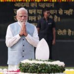 प्रधानमंत्री नरेन्द्र मोदी ने पूर्व प्रधानमंत्री अटल बिहारी वाजपेयी की पुण्यतिथि पर श्रद्धांजलि अर्पित की