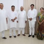 नीतीश कुमार ने विधान परिषद् की आठ सीटों पर हो रहे स्नातक एवं शिक्षक निर्वाचन क्षेत्र चुनाव का पार्टी नेताओं से लिया जायजा दिए जरूरी निर्देश