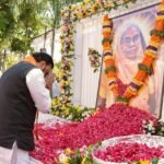 भाजपा के राष्ट्रीय महामंत्री एवं बिहार प्रभारी श्री हरीश द्विवेदी की पूज्य माताजी स्व० यशोदा देवी जी के श्राद्धकर्म में शामिल हुये मुख्यमंत्री